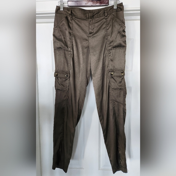 Simply Vera by Vera Wang Army Green pants - Picture 1 of 15